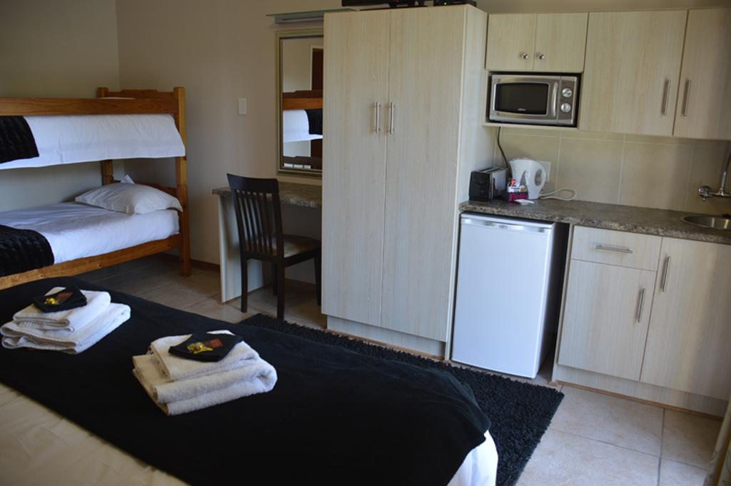 Two Bells Guest House Bloemfontein Rum bild