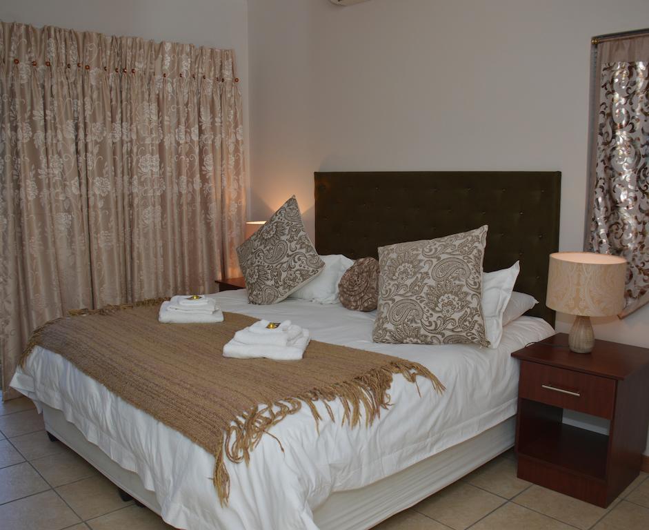 Two Bells Guest House Bloemfontein Rum bild