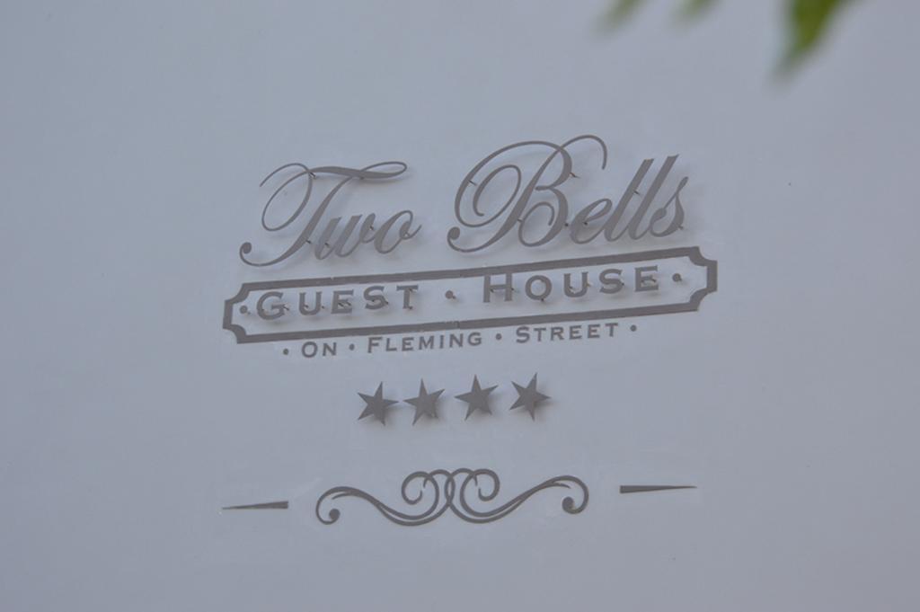 Two Bells Guest House Bloemfontein Exteriör bild